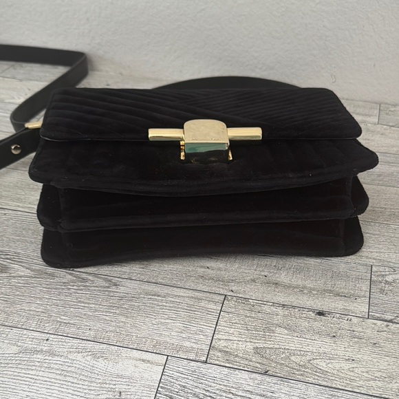 Massimo Dutti Black Velvet Crossbody Bag - Picture 6 of 15